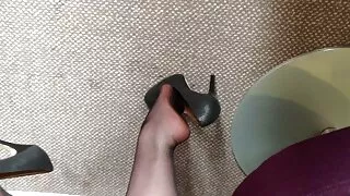 العاهرة سكس مترجم جديد النحيلة ذات الأثداء المسطحة هيناتا هيوجا تمتطي قضيبا صلبا في الأعلى