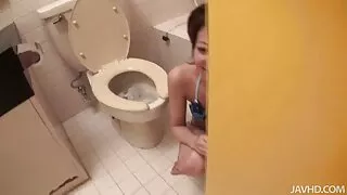 قصيرة الشعر الأشقر بلوليرينا تمتص ديك بحماس في مكان مظلم سكس جديد مترجم عربي
